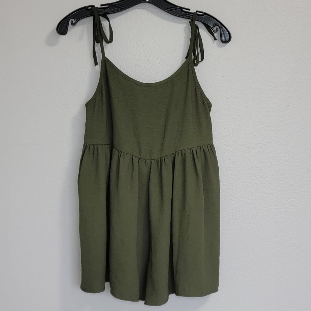 Urban Outfitters Tie-Strap Frock Romper/ XS.